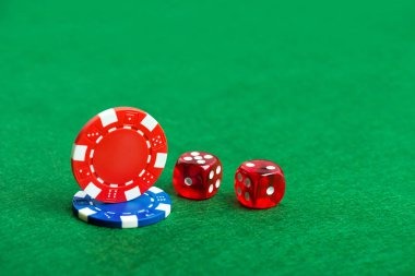 hoki55 mobile app interface showing football betting markets and live-dealer tables